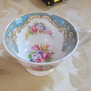 Shelley Fine English bone china Floral Blue "Regal" pattern Excellent cond 1940s